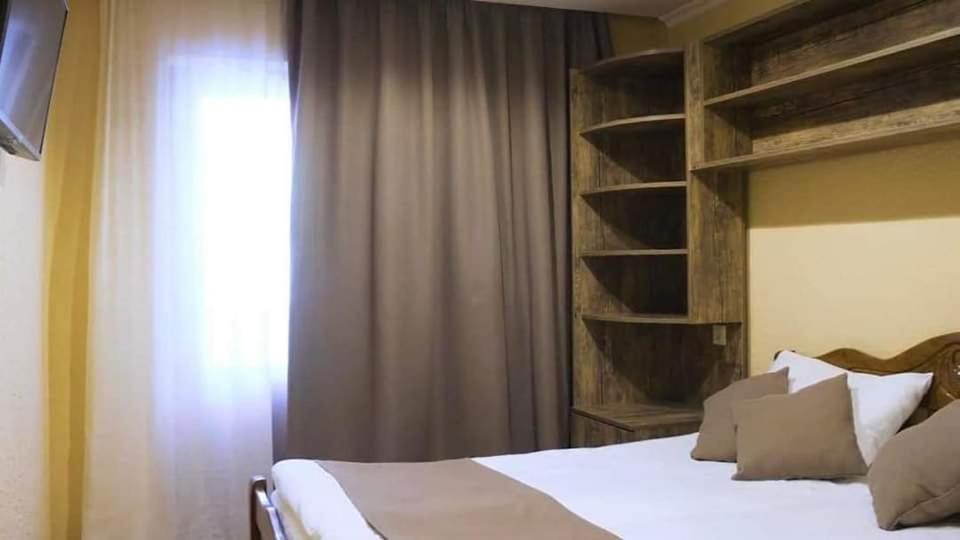 Hotel Iveria أباستوماني المظهر الخارجي الصورة